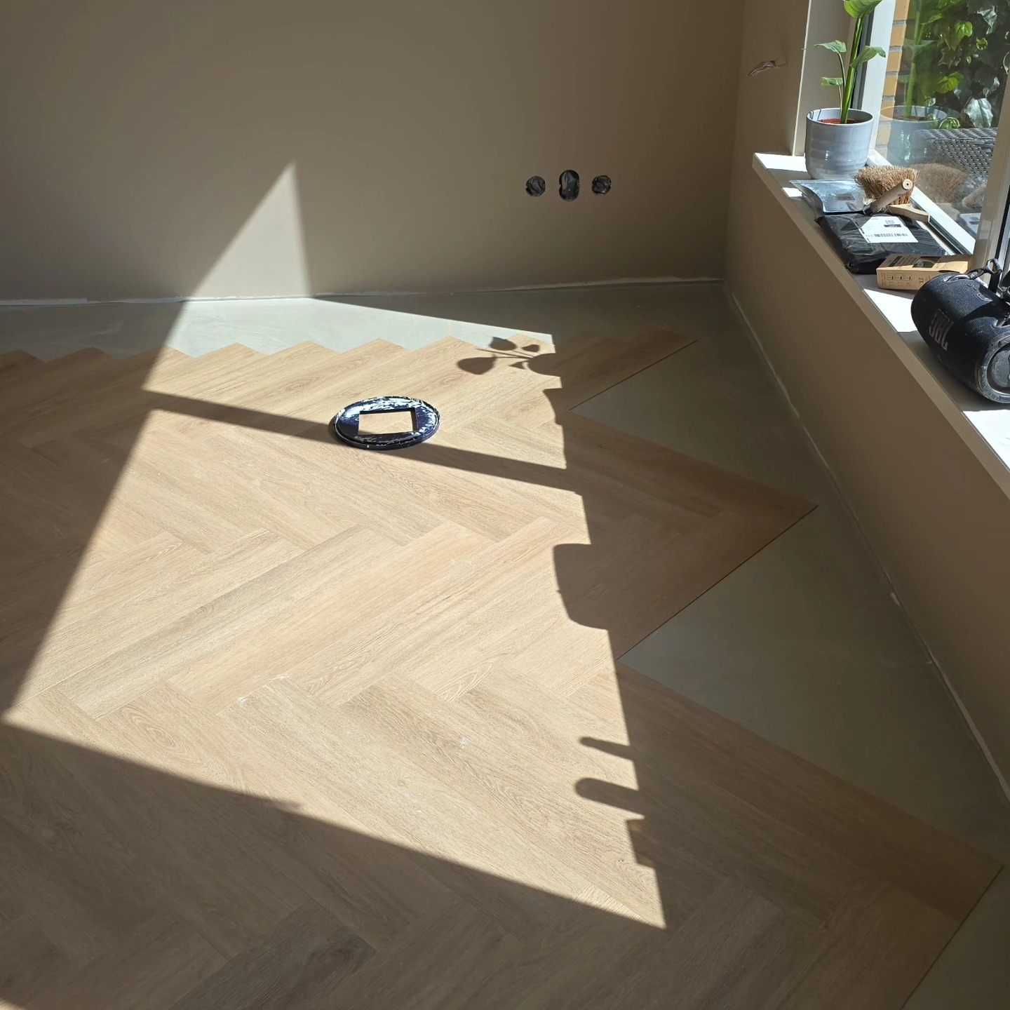 Afwerkvloer leggen in combinatie met vloerverwarming